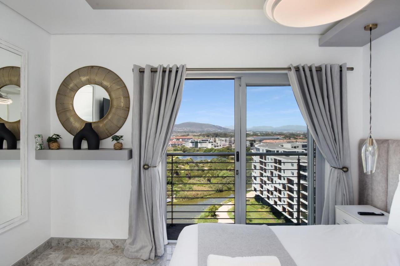 Knightsbridge E906 Cape Town